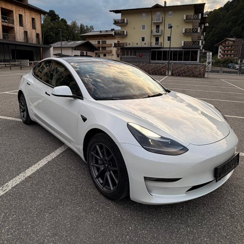 Tesla verkaufen Braunau